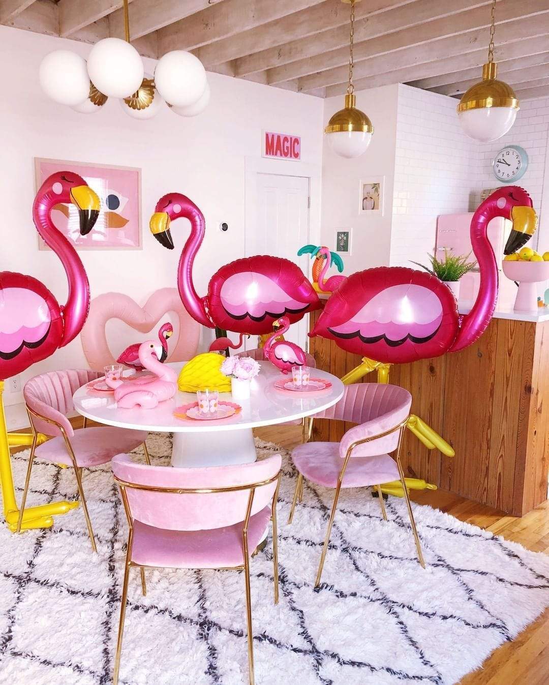 Anagram Mylar & Foil Flamingo 68″ AirWalker Balloon