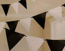 Black & Wht Ppr Pennant Bnr by Amscan from Instaballoons
