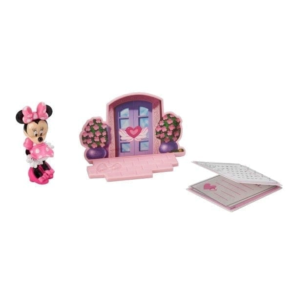 DecoPac Minnie Happy Helpers Cake Kit