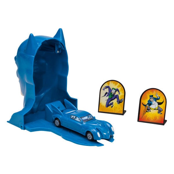 DecoPac Party Supplies Batman To the Rescue Cake Kit