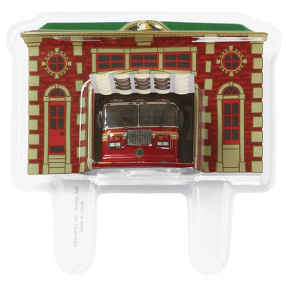 DecoPac Party Supplies Fire Truck & Station Cake Kit