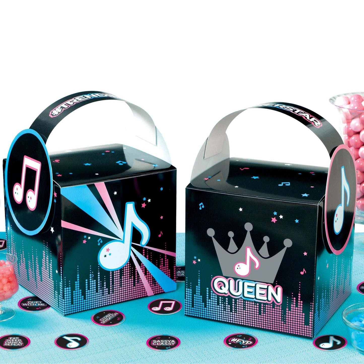 Internet Famous Centerpiece Decorating Kit - Amscan